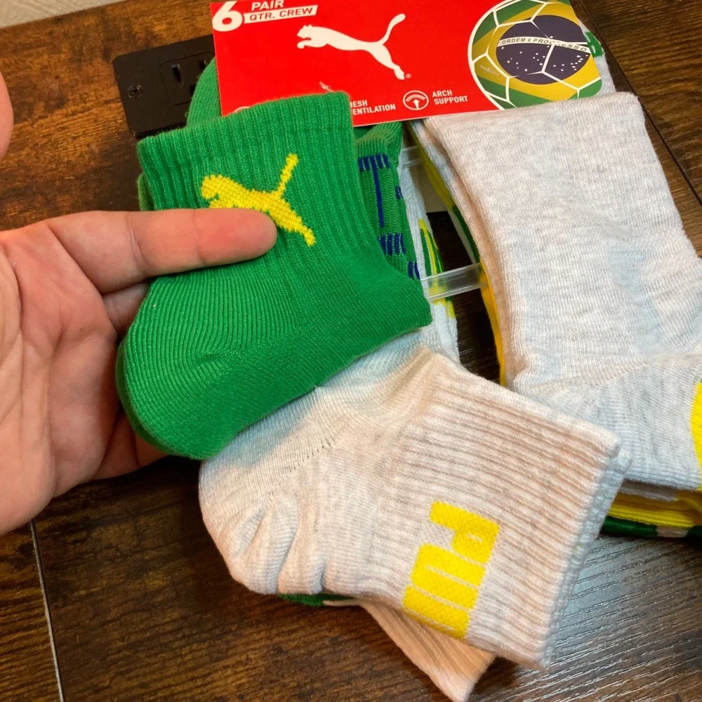 Puma World Cup Socks Selecao Brasil Futebol Mens 8-13 Quarter Crew 6 Pair 2026